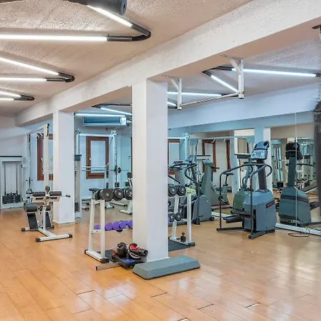 Kassandra Bay Resort, & Katsaros (Skiathos)