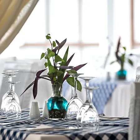 מלון Kassandra Bay Resort, & Katsaros (Skiathos)