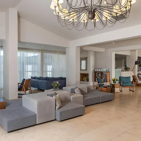 Kassandra Bay Resort, & מלון 5*