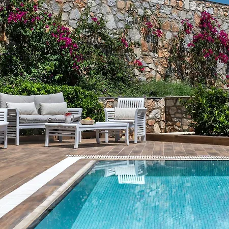 Kassandra Bay Resort, & 酒店