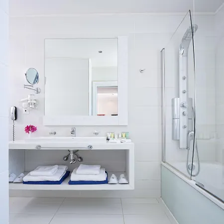 Kassandra Bay Resort, & 5* Katsaros (Skiathos)