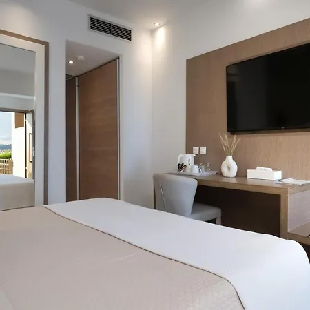 Hotel Kassandra Bay Resort, & Katsaros (Skiathos)