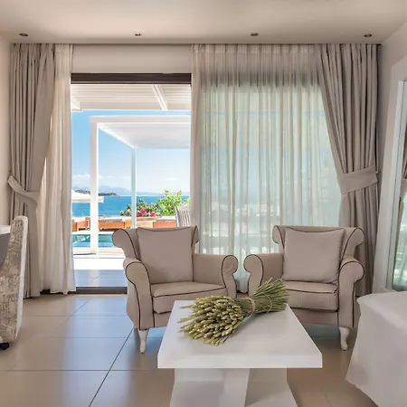 Kassandra Bay Resort, & 5* Katsaros (Skiathos)