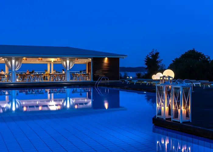 Kassandra Bay Resort, & Katsaros (Skiathos)