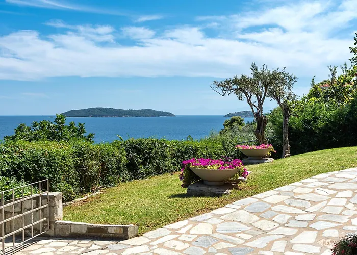 Ξενοδοχείο Kassandra Bay Resort, & Katsaros (Skiathos)