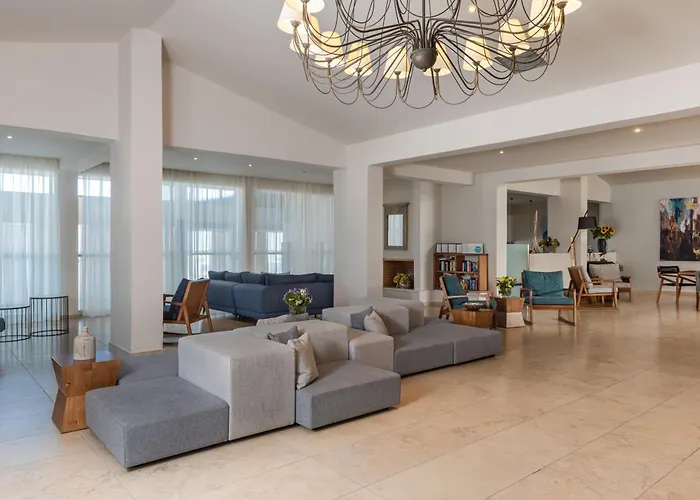 Kassandra Bay Resort, & Ξενοδοχείο 5*