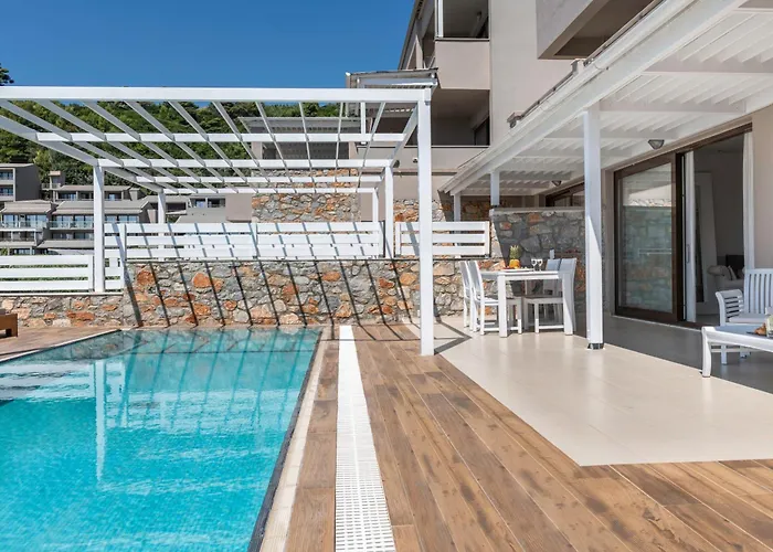 Kassandra Bay Resort, & Hotel Katsaros (Skiathos)