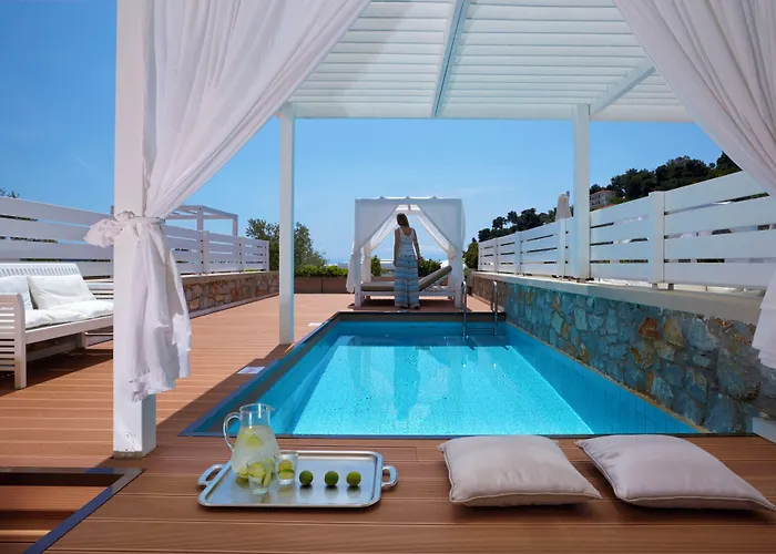 Kassandra Bay Resort, & Hotel 5*