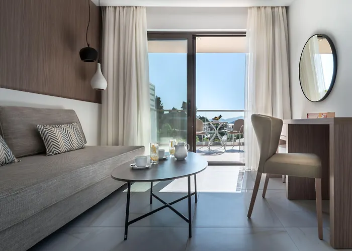 Kassandra Bay Resort, & Hotel 5*