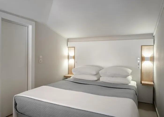 Kassandra Bay Resort, & Hotel 5*