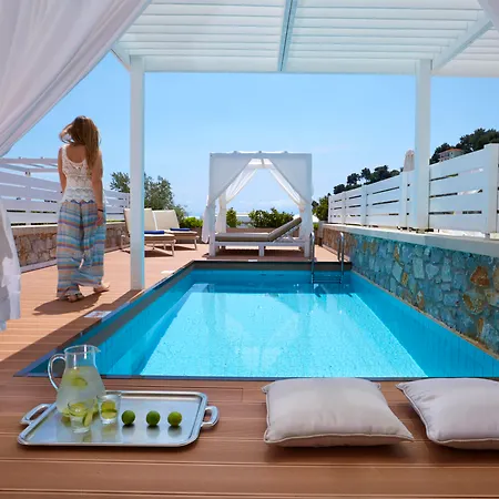 Kassandra Bay Resort, & Hotel 5*