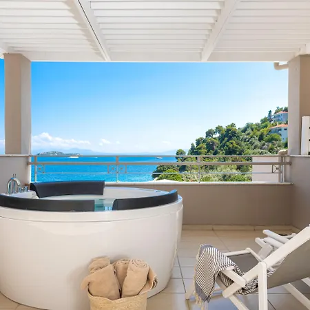Kassandra Bay Resort, & Hotel 5*