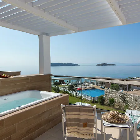 Kassandra Bay Resort, &