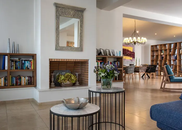 Kassandra Bay Resort, & 5* Katsaros (Skiathos)