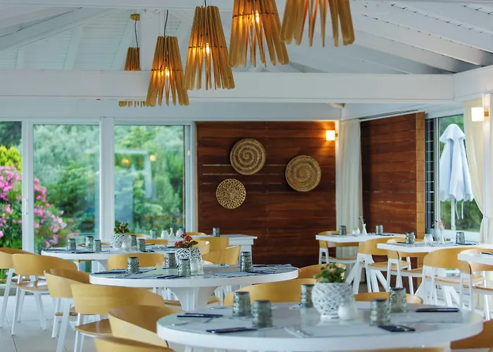 Kassandra Bay Resort, & ホテル 5*